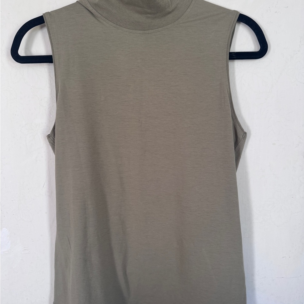 Athleta Brown Fitted Tank Top